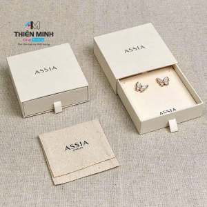 huong-dan-cach-do-kich-thuoc-hop-giay-chuan-den-khong-bi-lech-mau