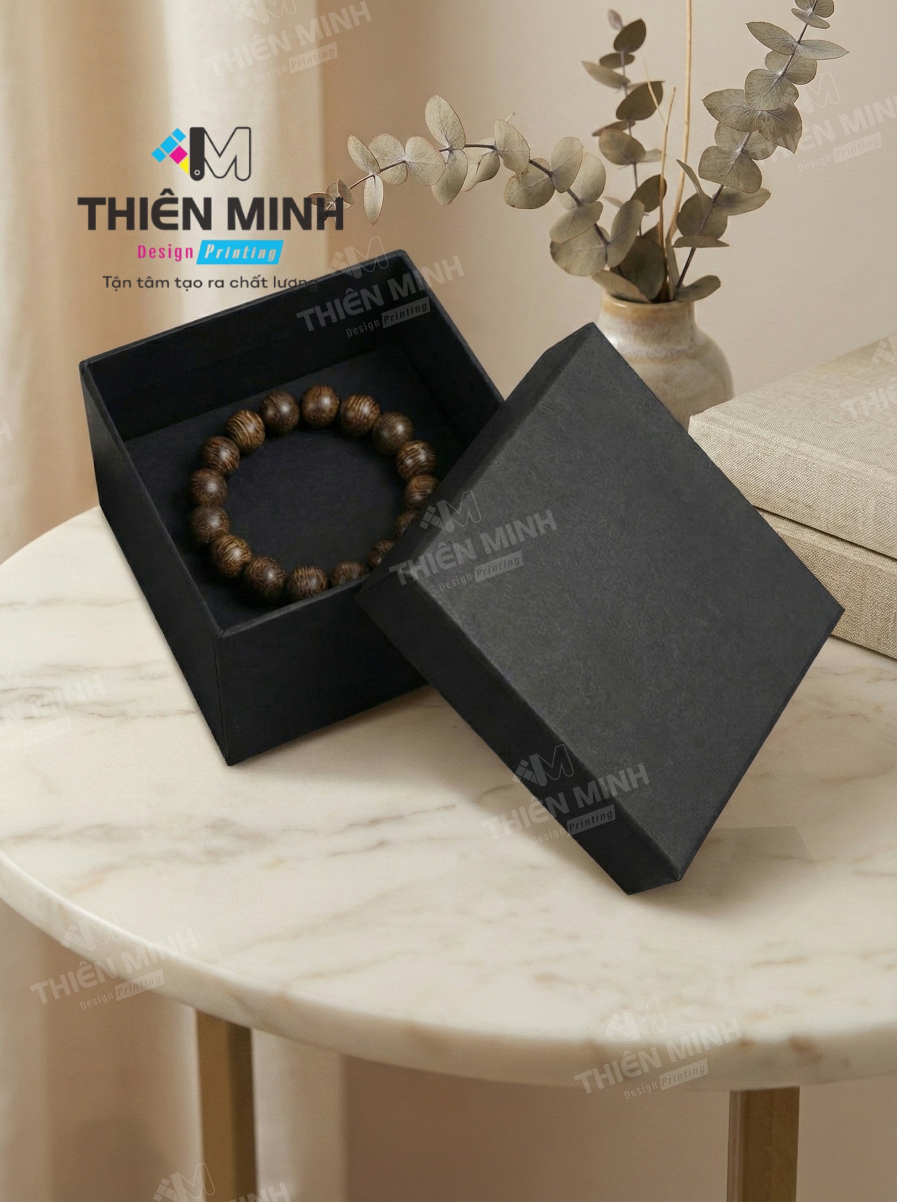 In hộp đựng quà