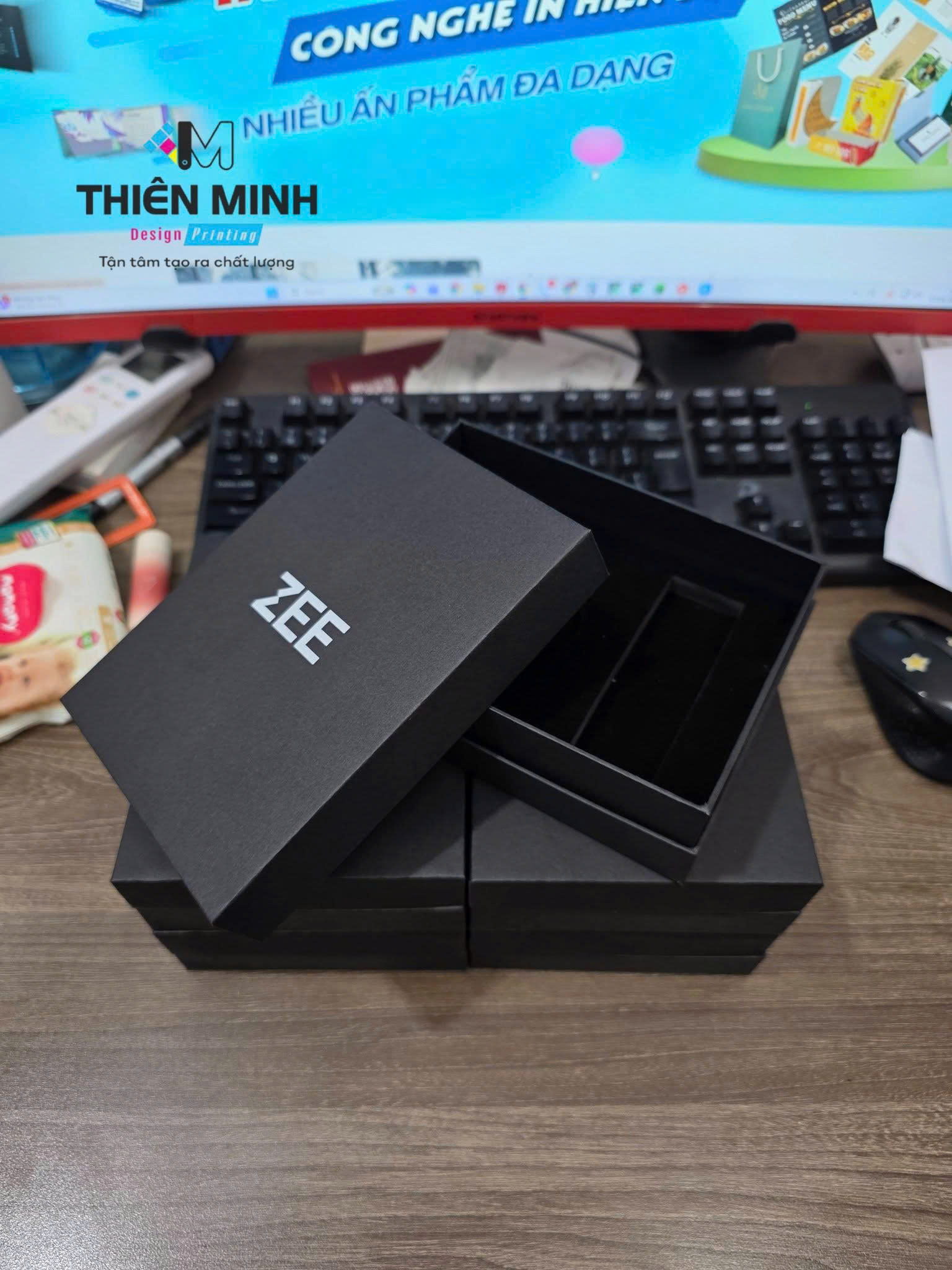 hộp cứng cao cấp