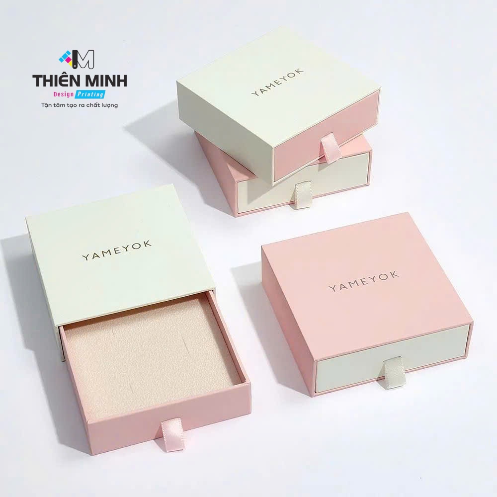 làm hộp giấy theo yêu cầu