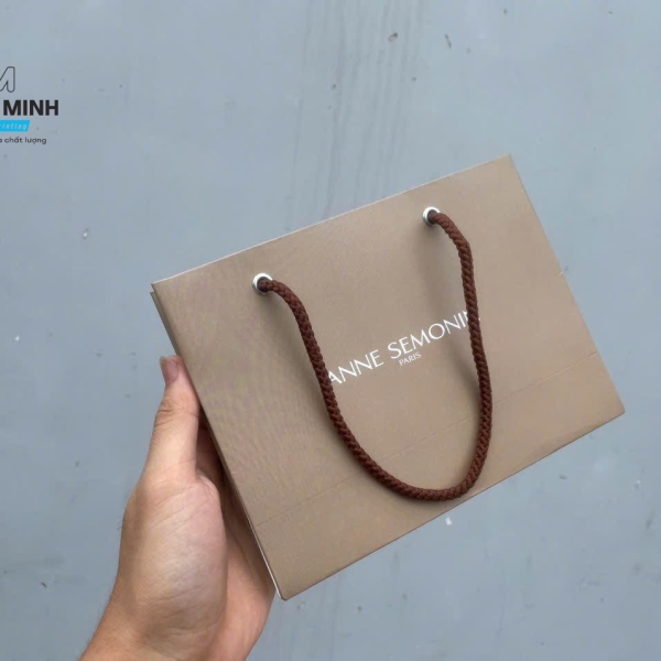 In túi giấy đựng hộp quà